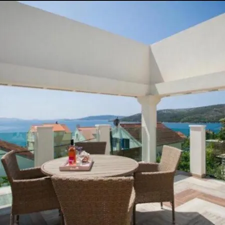 Arar Beach Residence-trogir-seget Vranjica * Seget Vranjica